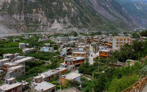 羌乡古寨牟托景区