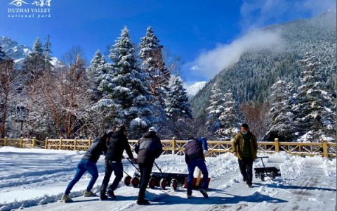 “无痕旅游”，从你我做起，这里是九寨沟