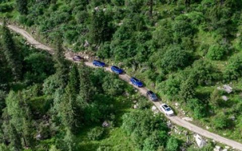 “旅游＋汽车”逃离炎炎夏日，来一场20℃的清爽穿越之旅